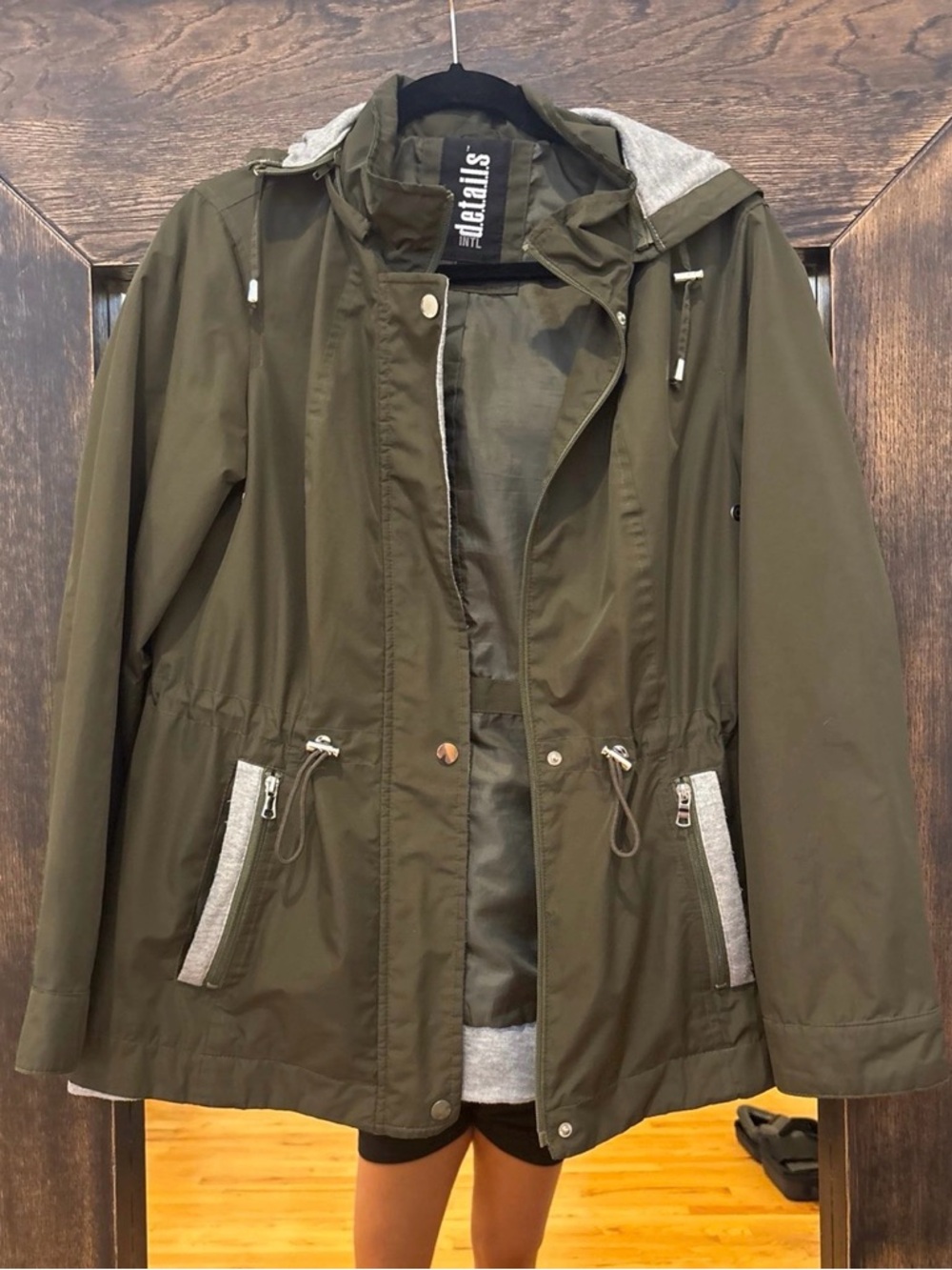 Tail Olive Utility Hooded Jacket with Gray Accent